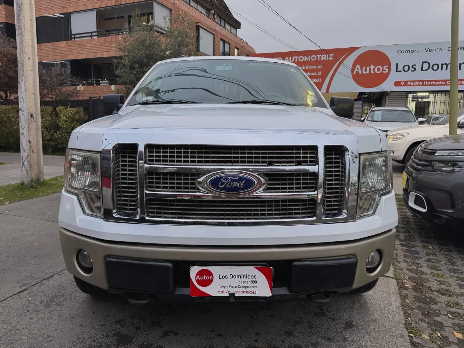 FORD FORD - F150 - LARIAT 4X4 5.4 CON SISTEMA GAS GLP vista 2