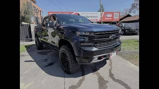CHEVROLET CHEVROLET - SILVERADO - Z71 5.3 AUT 4X4 DESCUENTA IVA FULL CUERO TECHO CARPLAY CAMARA VER EN LAS CONDES vista 2