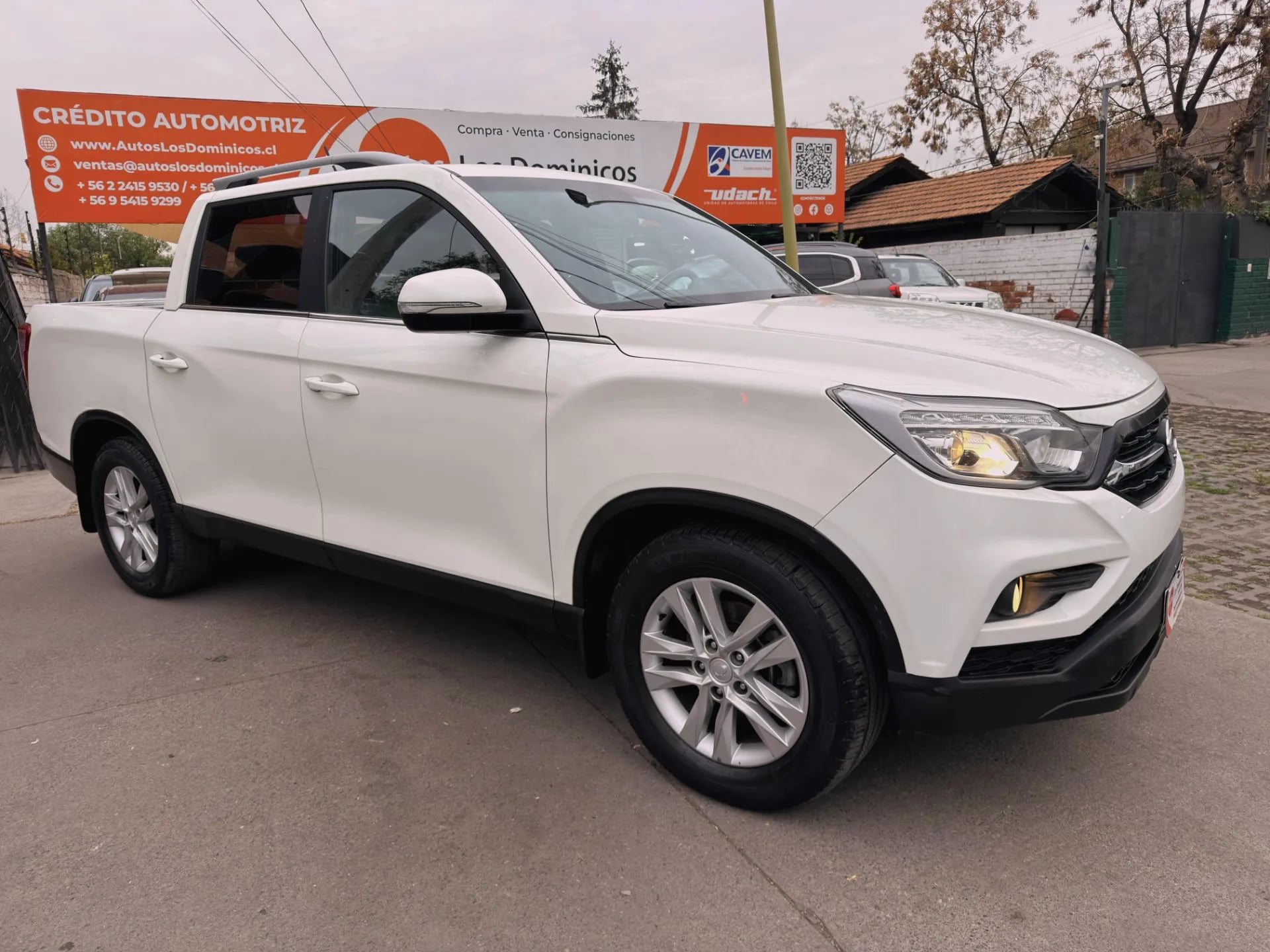 SsangYong SSANGYONG - MUSSO - 4X4 MEC DCAB 4X4 2.2 TURBO DIESEL CARPLAY