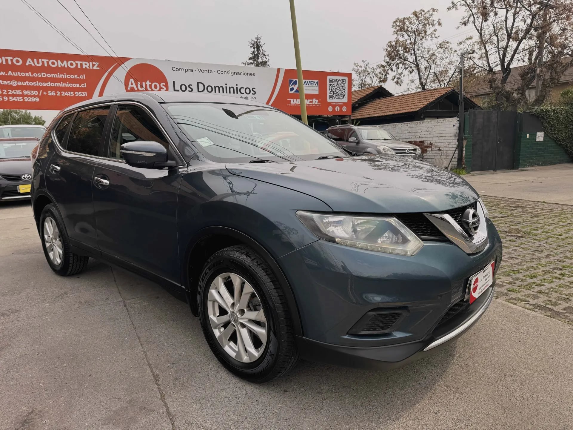 Nissan NISSAN - X-TRAIL - SENSE 2.5 AUT 3 CORRIDAS SOLO 144.000KM