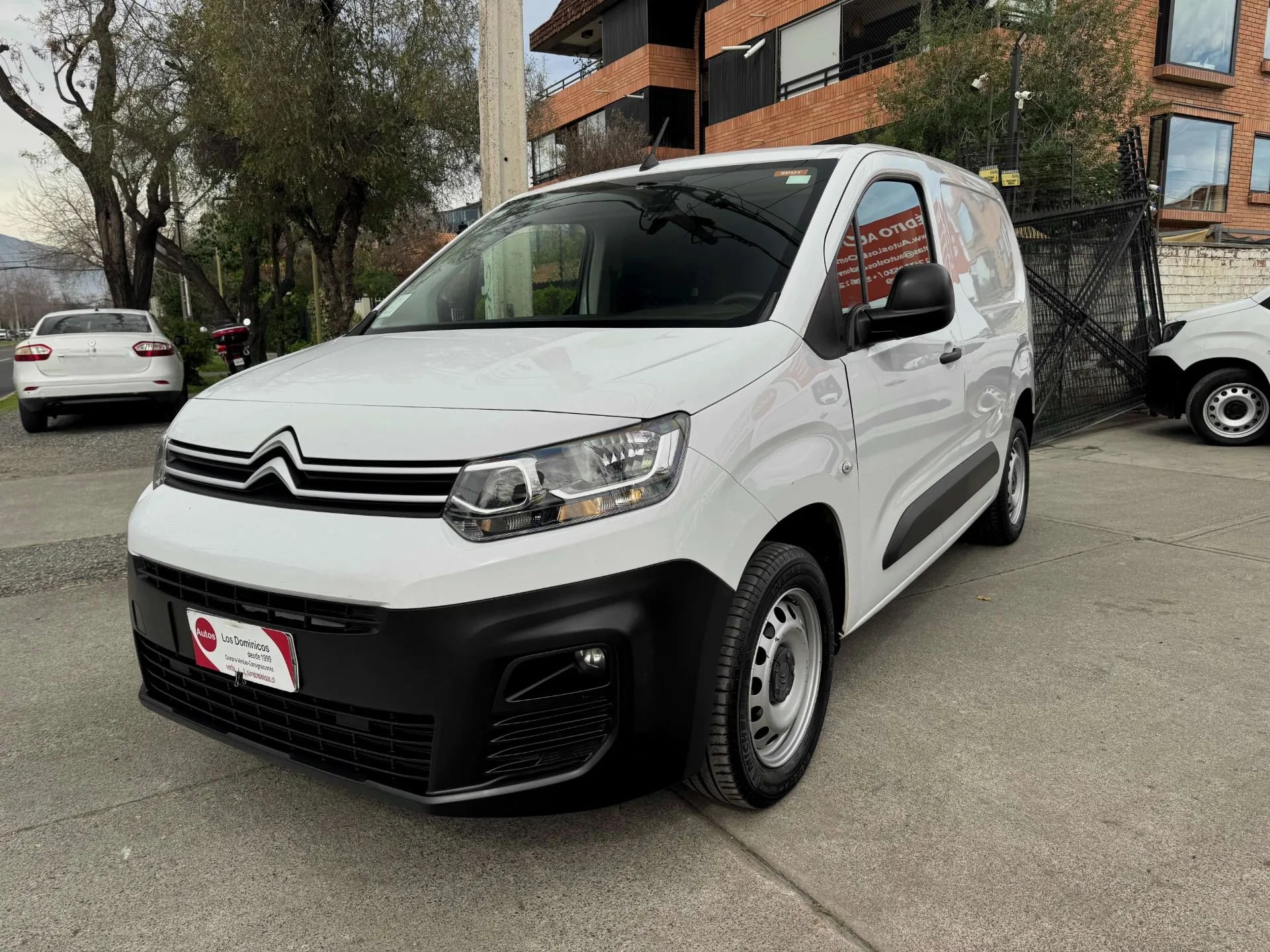 Citroën CITROEN - BERLINGO - DIESEL 1.5 MEC 6 VEL SOLO 49.000 KM VER EN LAS CONDES
