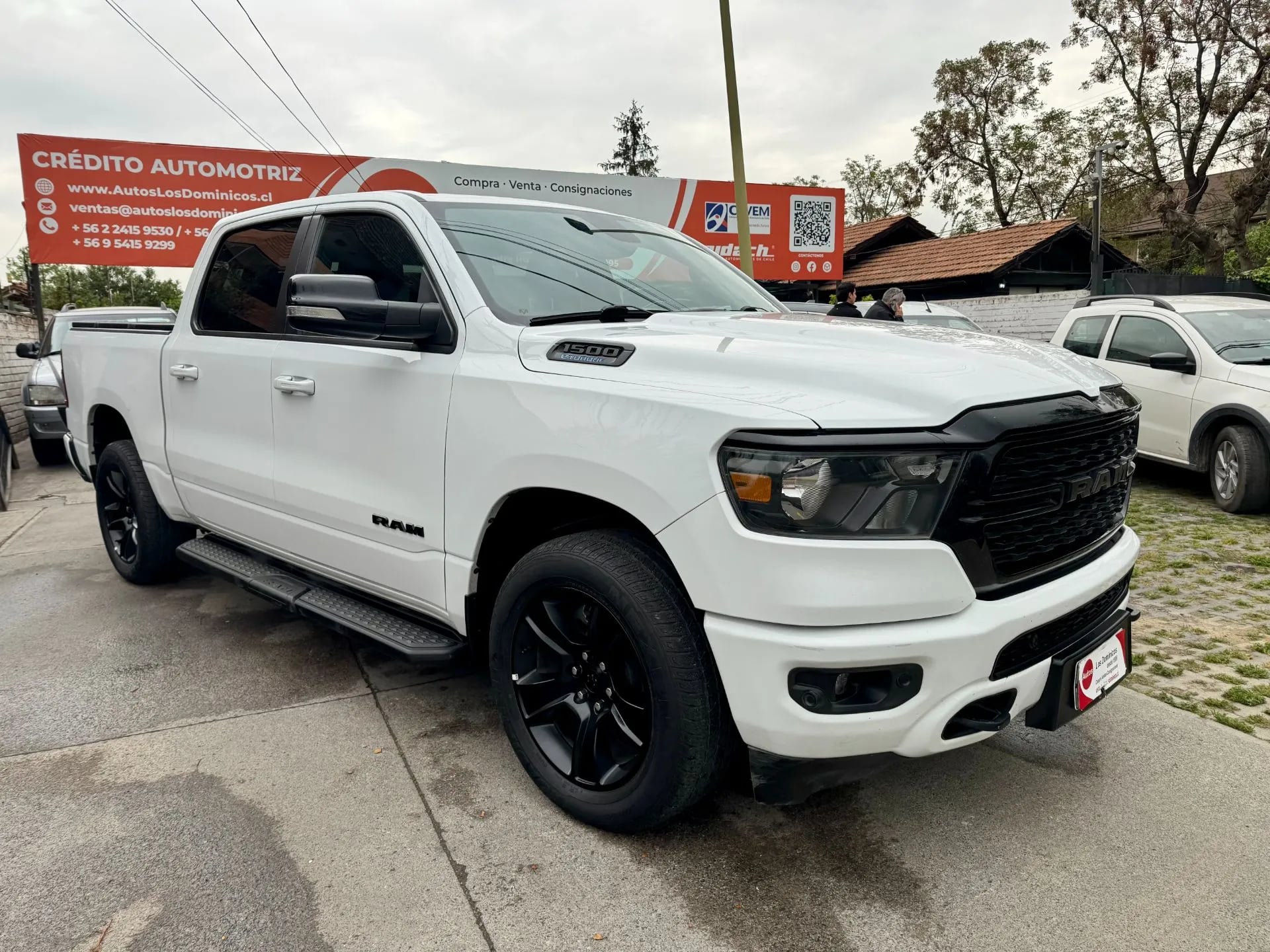 RAM RAM - 1500 - BIG HORN 3.6 AUT 4X4 HIBRIDO DESCUENTA IVA VER EN LAS CONDES