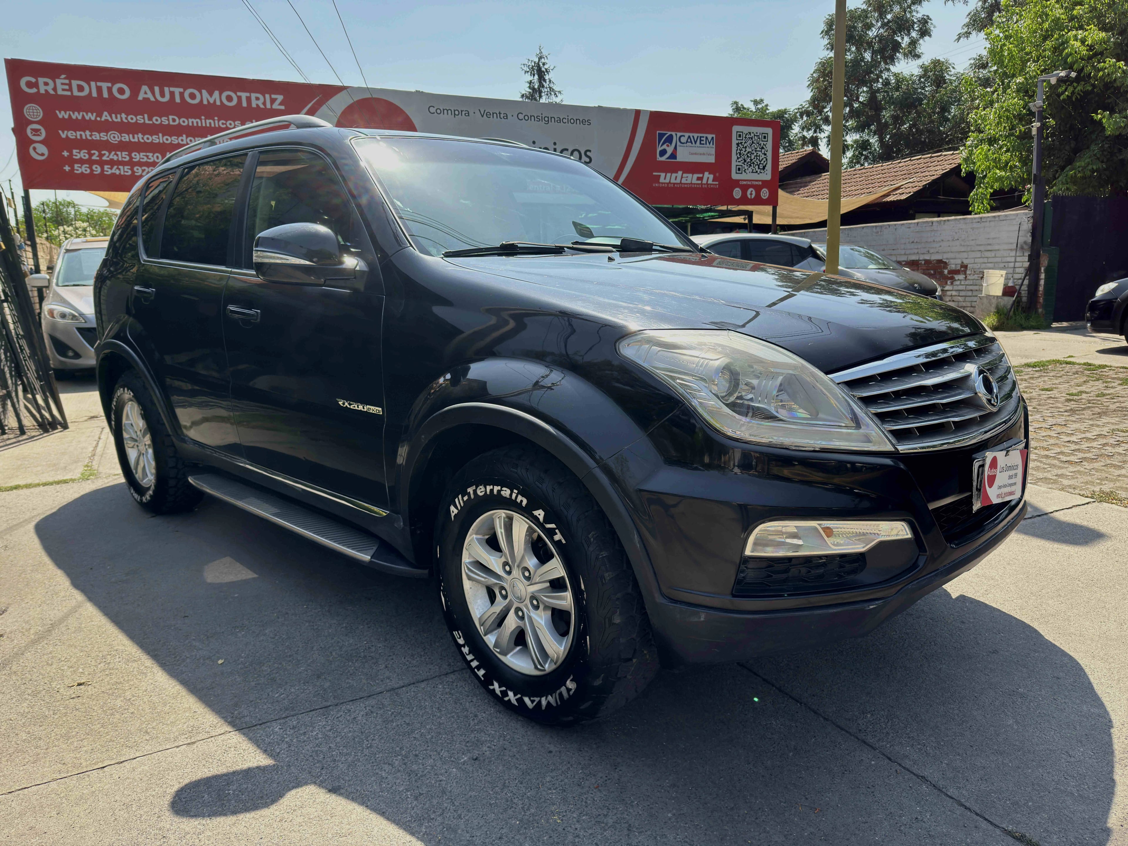 SsangYong REXTON DIESEL W 2.0 AUTOMATICA 4X4 3 CORRIDAS